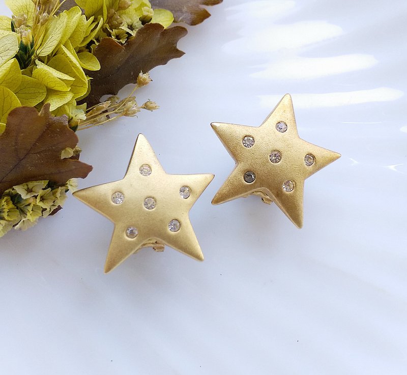 Vintage Jewelry 西洋古董飾品 啞光 精巧星星 針式耳環 - 耳環/耳夾/耳骨夾 - 其他材質 金色