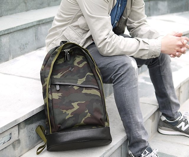 Japanese waterproof casual nylon backpack / computer bag Made in