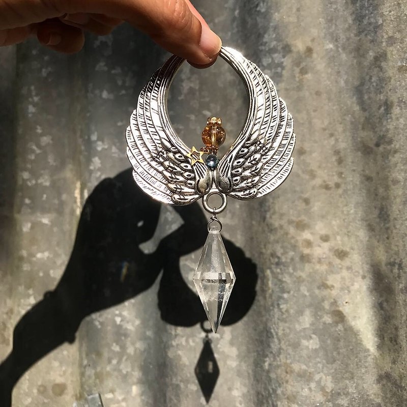 【Lost And Find】Natural OBSIDIAN necklace - ของวางตกแต่ง - เครื่องเพชรพลอย สีทอง