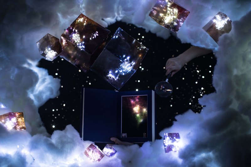 Gift【12 Constellation Series •TAURUS】Starry Night Book Lamp - โคมไฟ - วัสดุอื่นๆ สีนำ้ตาล