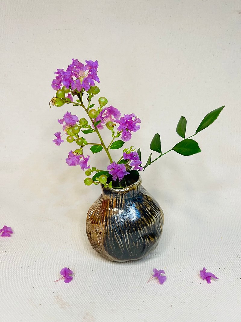 薪手摘み花器・スケッチフラワーアレンジメント - 花瓶・植木鉢 - 陶器 