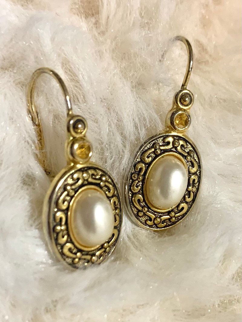 Western Antique Carved Stud Earrings Shop blackbird Earrings & Clip