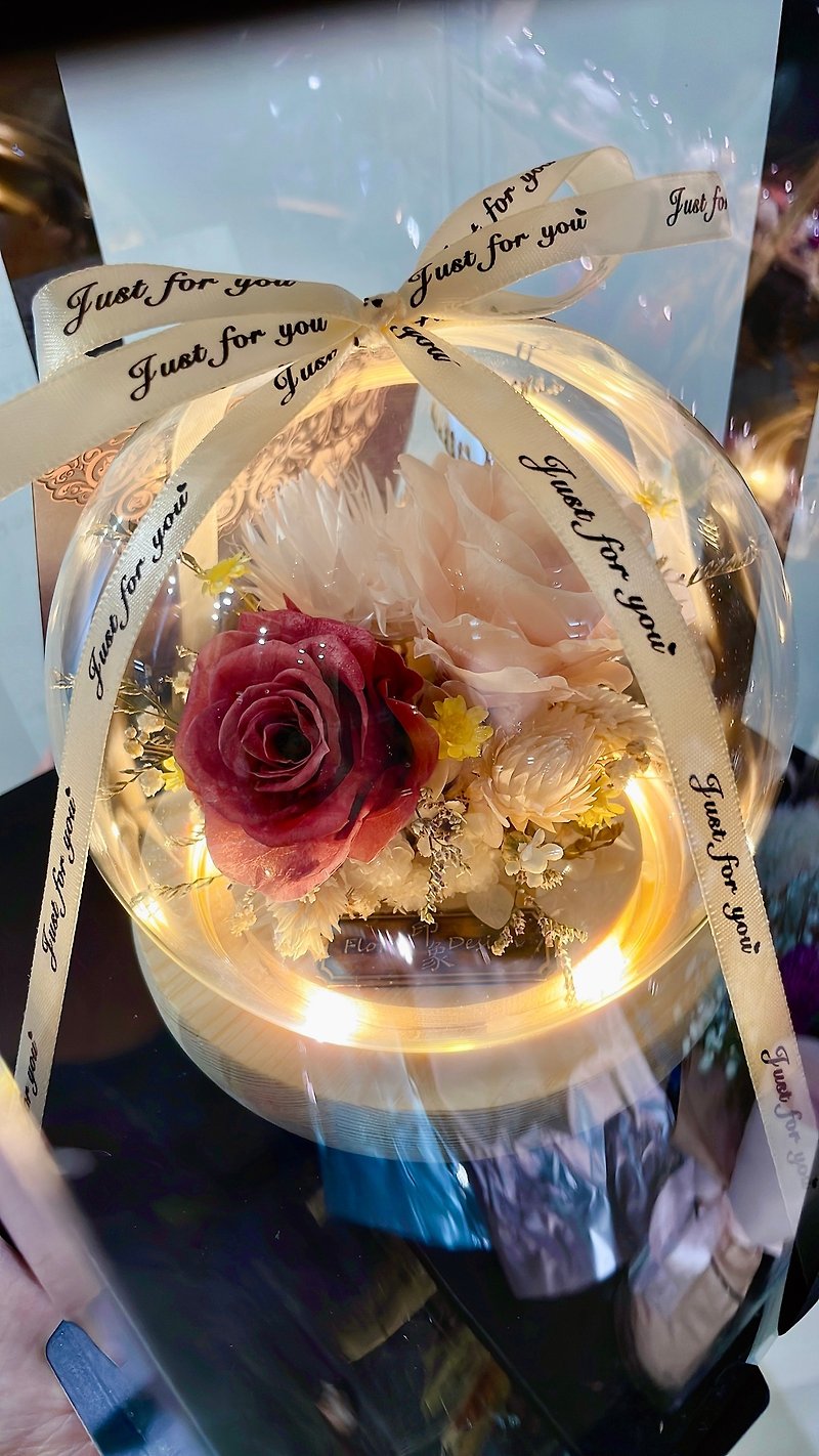 Valentine's Day Flower Gift/Eternal Flower Crystal Ball LED - ช่อดอกไม้แห้ง - พืช/ดอกไม้ หลากหลายสี