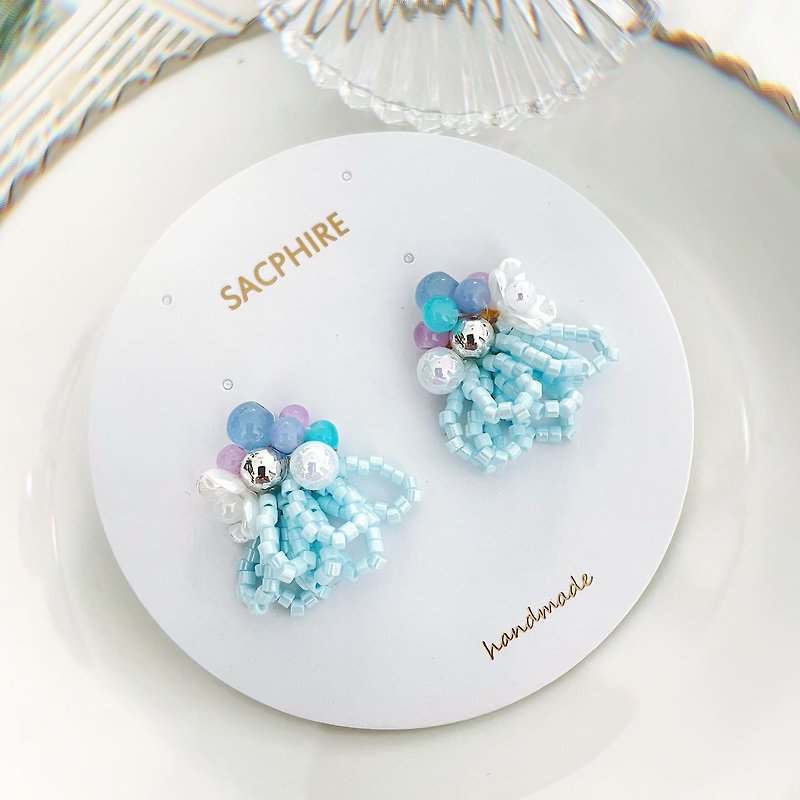 Mini Garden Collection Pink Blue Pearl Romantic Handmade Beaded Poetic Earrings - ต่างหู - วัสดุอื่นๆ สีน้ำเงิน
