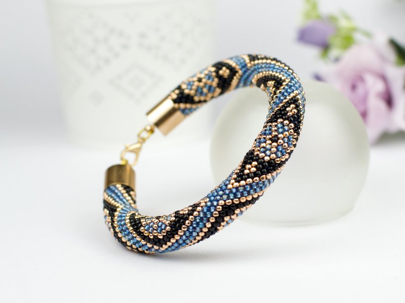 DIY beautiful bracelet, Bead crochet kit,  Adult crafts kit, Diy kit bracelet - 其他 - 玻璃 藍色