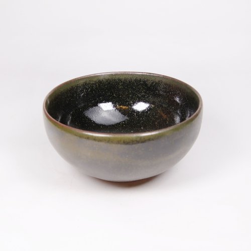 道具 ] - 道具 月輪窯 樫本智照（桑牛）造 大豆灰釉茶碗（共箱） | ネットショップ圭 netshop Kei |  古美術・骨董・茶道具・書画の販売サイト