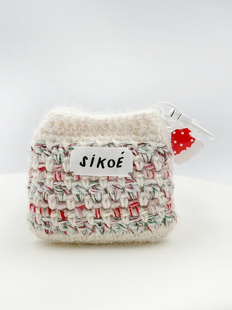Dim Sum pods for AirPods_ White Christmas - AirPods/耳機保護套 - 繡線 白色