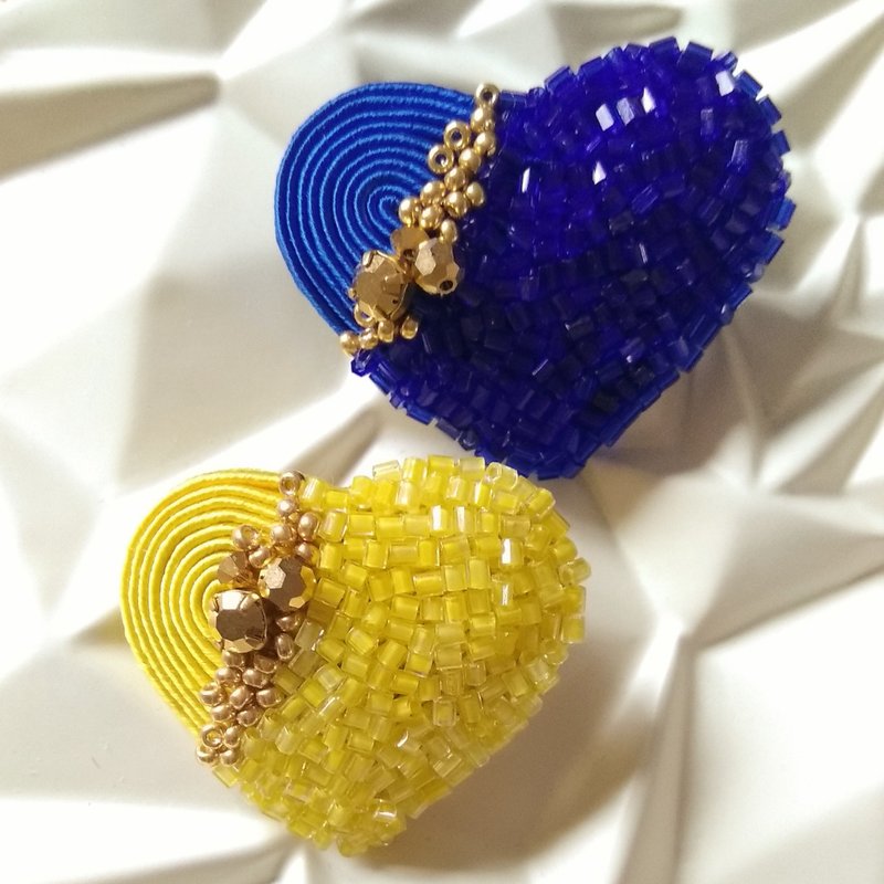 Set of brooches  Blue and Yellow flag of Ukraine - 胸針 - 其他材質 多色