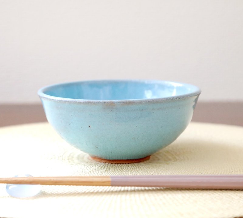 A rice bowl made of red clay and deep blue glaze - Bowls - Pottery Blue