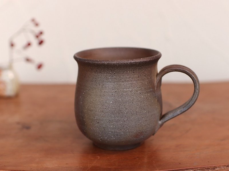 Bizen coffee cup (large) c8-057 - แก้วมัค/แก้วกาแฟ - ดินเผา สีนำ้ตาล
