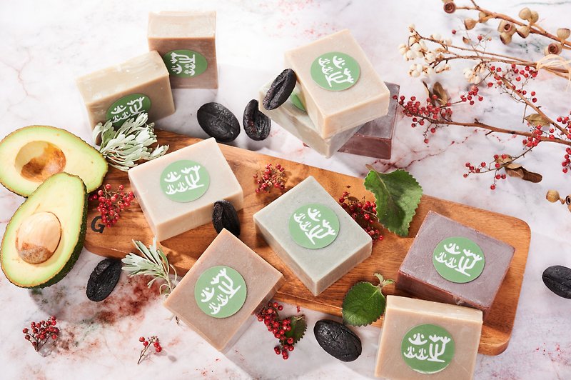 10 pieces of handmade soap [free shipping set for over 10,000 sales + free 2 pieces of handmade soap only in Hong Kong and Macao] - สบู่ - วัสดุอื่นๆ 