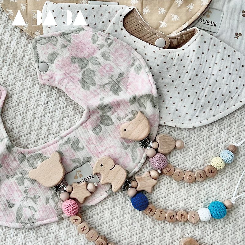 【Customized】Baby log pacifier chain & bib & rattle doll four-in-a-moon gift box - Baby Gift Sets - Cotton & Hemp 