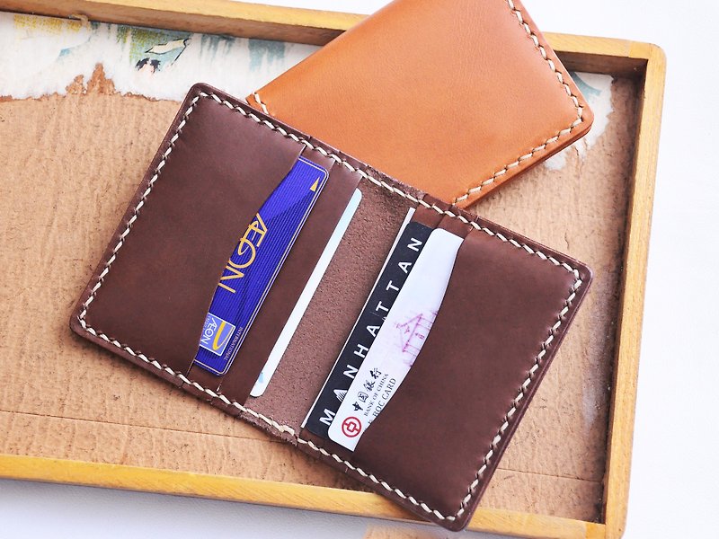 Half-fold 6-card slot card holder leather DIY material package, good sewing, free embossing, simple and practical card holder - กระเป๋าสตางค์ - หนังแท้ สีนำ้ตาล