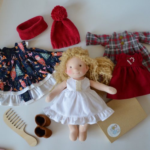 シュタイナー　ウォドルフ人形 ウォルドルフ人形の女の子 12 インチ (30cm) - 発送準備完了