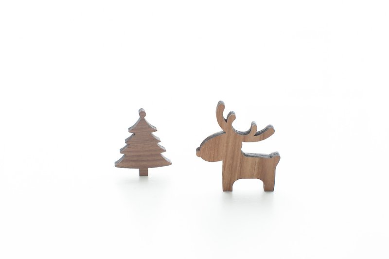 優惠 客製化姓名禮物原木深色造型木片 - 聖誕小樹 - 擺飾/家飾品 - 紙 咖啡色
