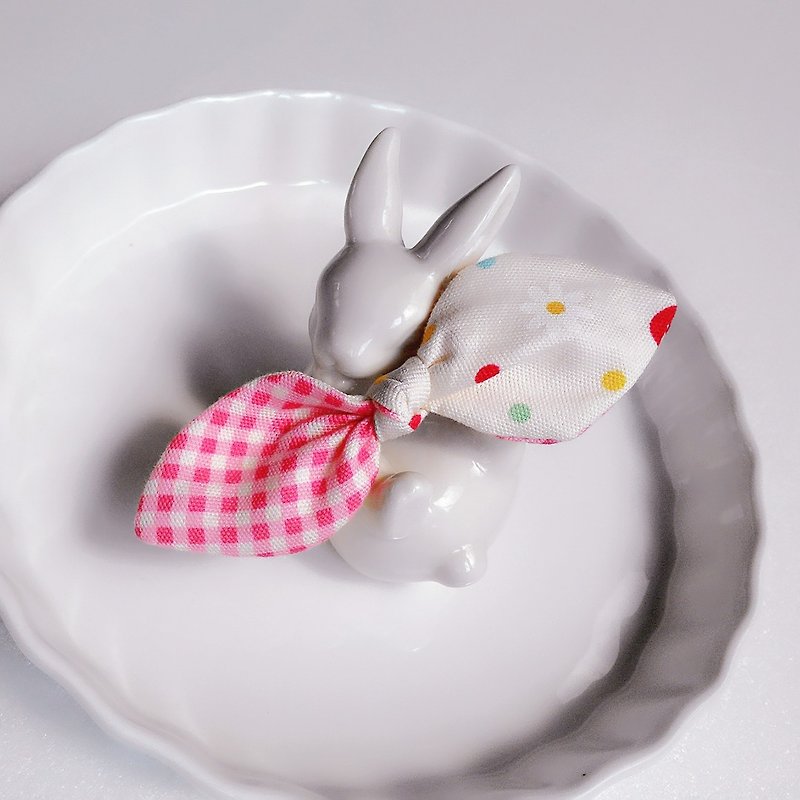 Strawberry Floral Tuna Rabbit Bone Bowknot Bundle Hair Ornament - เครื่องประดับผม - ผ้าฝ้าย/ผ้าลินิน สึชมพู