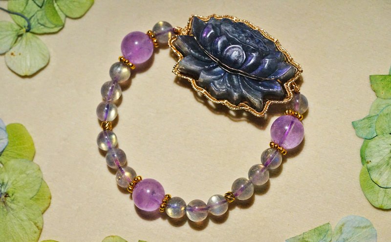 Pure handmade imported 14K gold wrapped purple lotus bracelet with winding threa - สร้อยข้อมือ - เครื่องเพชรพลอย หลากหลายสี