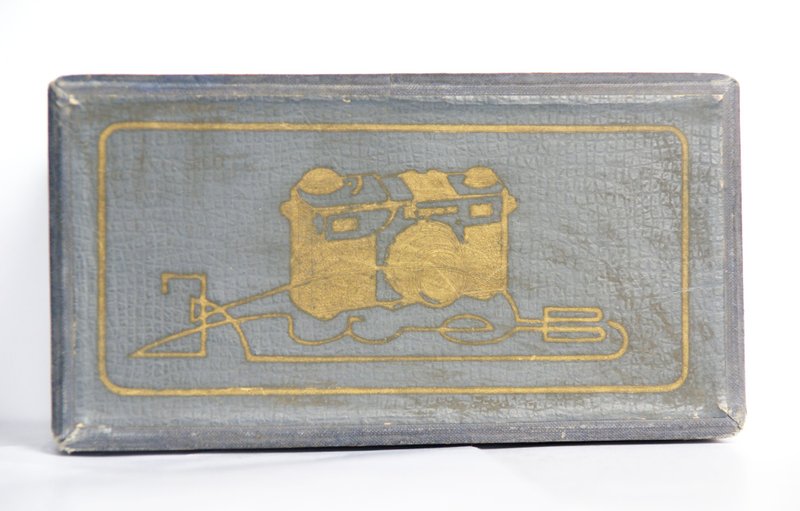 Hard original genuine cardboard box for Kiev-2 photo camera Arsenal USSR - 相機/拍立得/底片相機 - 紙 銀色