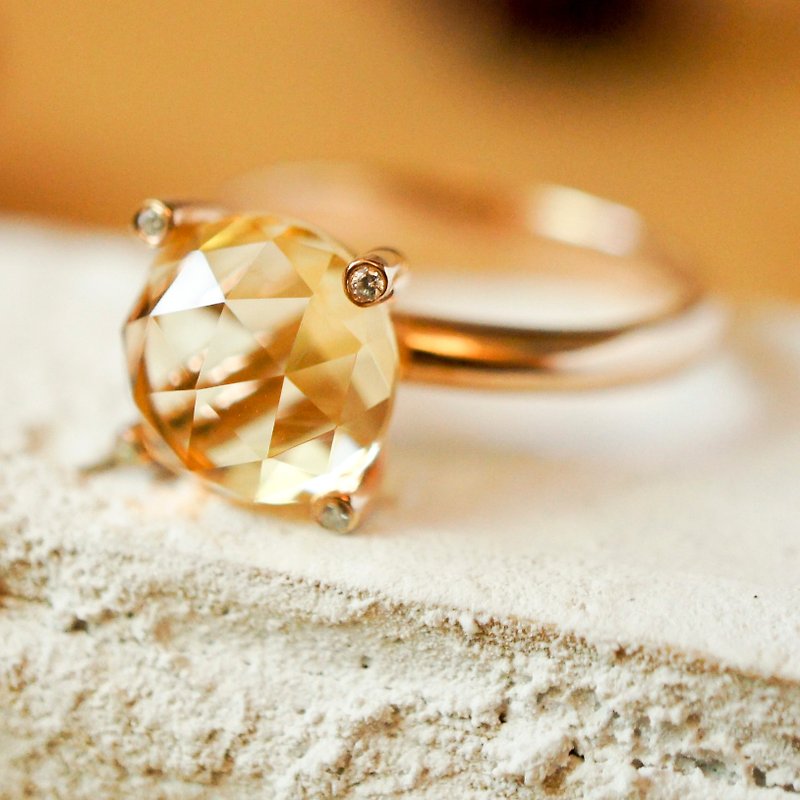 直率 - 9mm 圓形卜面切角檸檬晶純銀電18K玫瑰金戒指 - 戒指 - 寶石 黃色