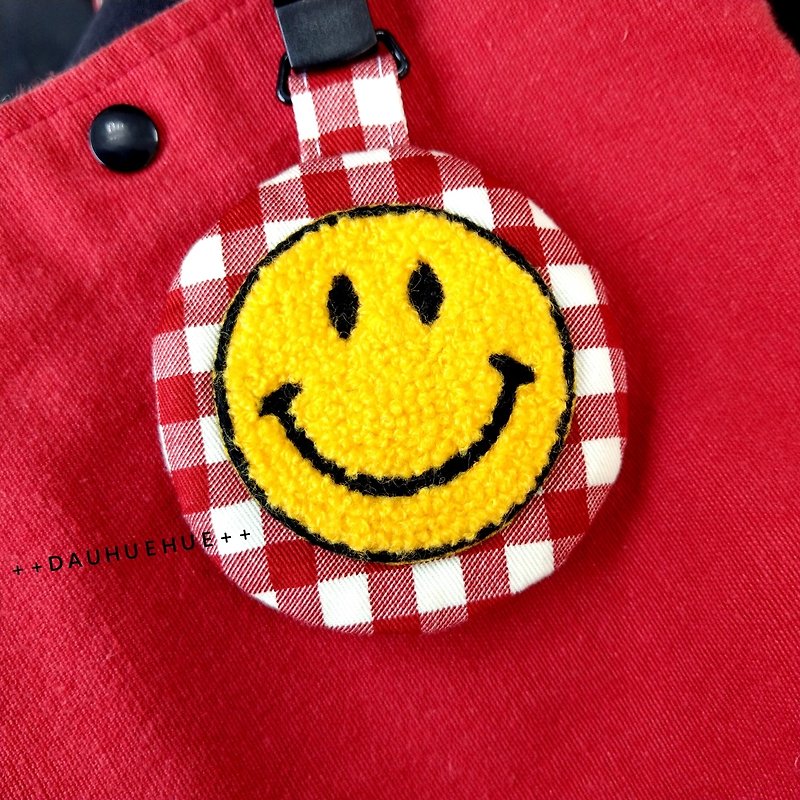 Peaceful bag - red bean muffin smile - Omamori - Cotton & Hemp 