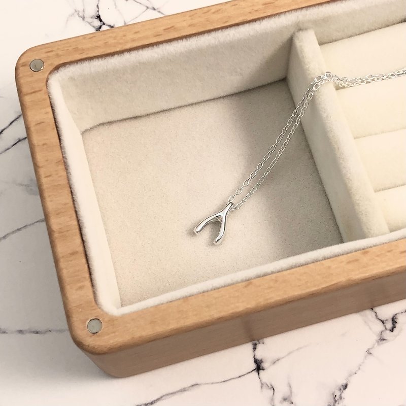 Bibi Fun Selection Series-Wishing Bone Mini Clavicle Chain Sterling Silver Necklace - สร้อยคอ - เงินแท้ 