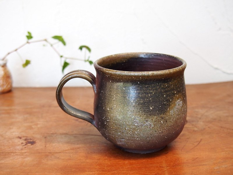 Bizen coffee cup (large) c8-040 - แก้วมัค/แก้วกาแฟ - ดินเผา สีนำ้ตาล