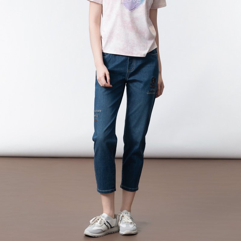 【ICare】可愛小熊刺繡休閒牛仔褲(M-L) | 女牛仔褲 休閒長褲 - 女長褲 - 棉．麻 藍色