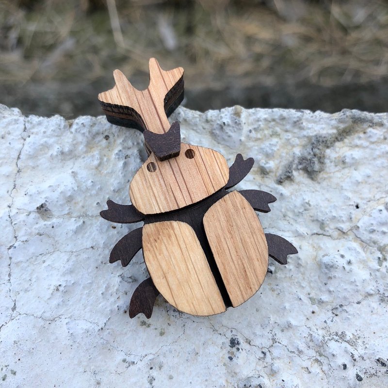 Unicorns Don't Crash Magnets Wooden Beetles - Magnets - Wood Brown