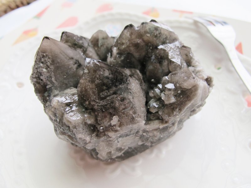 茶晶 晶簇 風水吉祥 消磁聖品 風水擺件 改運【黑森林蛋糕】 - 其他 - 水晶 黑色