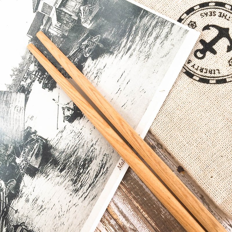 Desktop retro handmade wooden chopsticks-cypress logs - ตะเกียบ - ไม้ ขาว