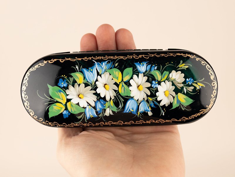 サングラスケースカモミールフラワー、手描きメガネケース花柄 - 眼鏡・フレーム - その他の素材 