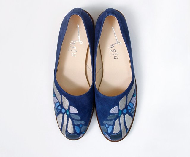 Sapphire hot sale blue flats