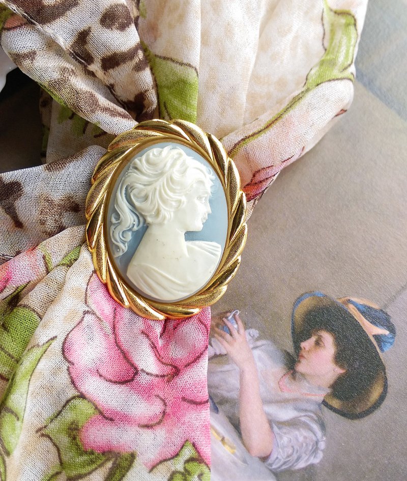 【西洋古董飾品】CAMEO 優美仕女 圍巾夾 絲巾扣 絲巾夾 - 其他 - 其他金屬 金色