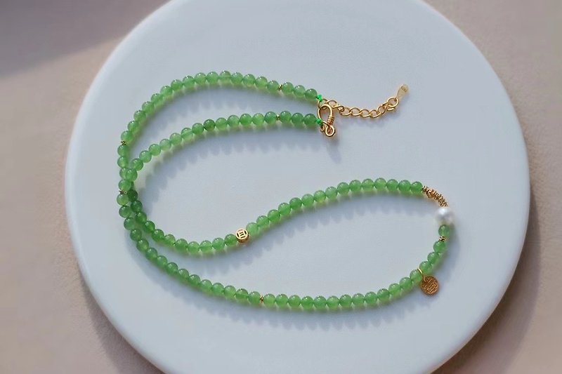 Original Natural Apple Green Jasper Clavicle Chain Necklace - สร้อยคอ - คริสตัล 