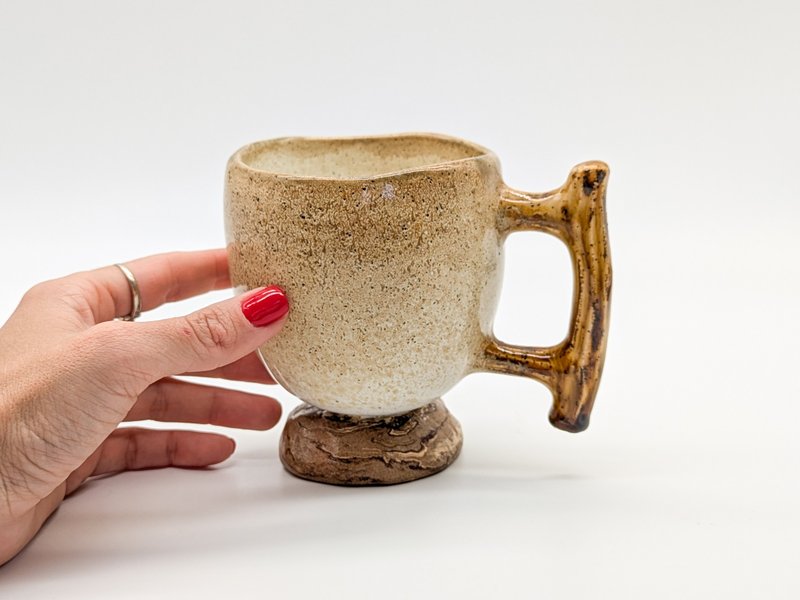 Ceramic Mug 350ml Japanese Style Handmade Goblet 12oz Rustic Wooden Handle Gifts - แก้ว - ดินเหนียว สีนำ้ตาล