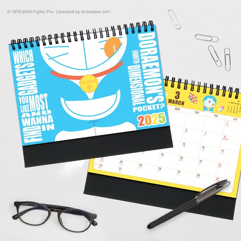 JzFun/Doraemon 2025 Desk Calendar - ปฏิทิน - กระดาษ หลากหลายสี