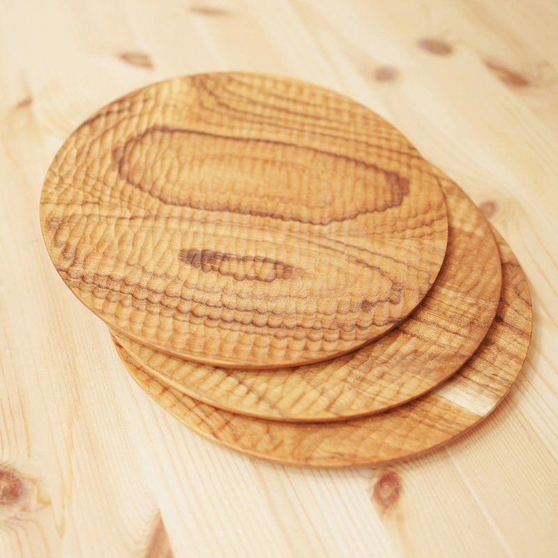 No depth) Natural teak round dinner plate No. S-polka dot │22cm unpainted wooden camping field - Plates & Trays - Wood Brown