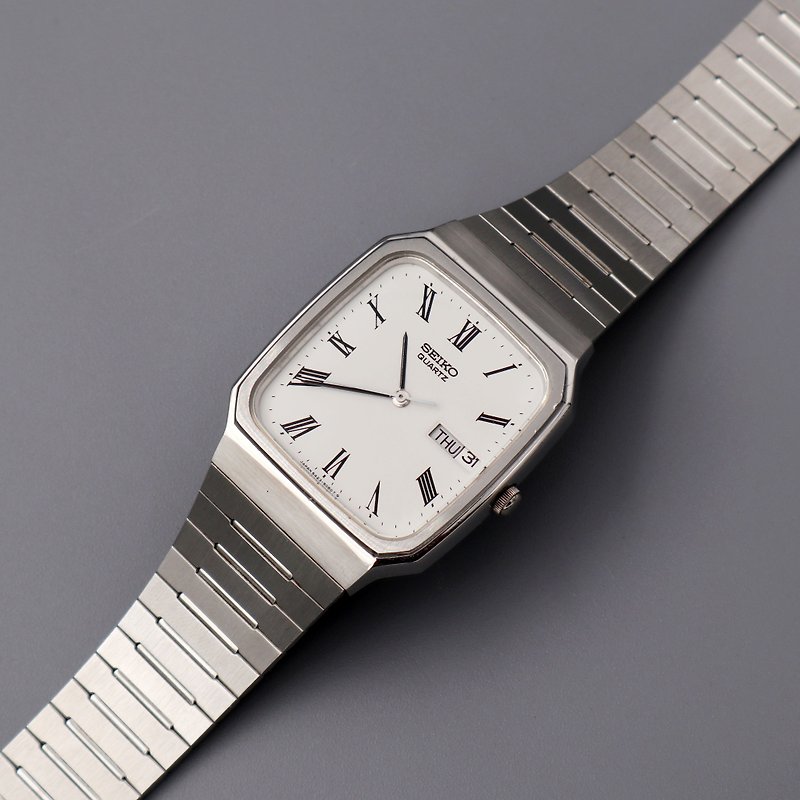SEIKOプレミアムSuyaローマンタイムスケールクォーツアンティークウォッチ - 腕時計 ユニセックス - その他の素材 