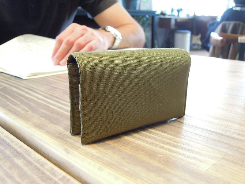 頂天立地 - 名片包 - 多種用途 - 橄欖綠 - 名片夾/名片盒 - 棉．麻 綠色