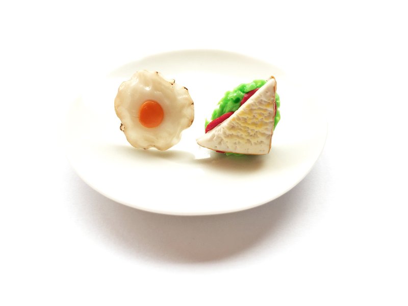三明治與煎蛋耳環 - 耳環/耳夾/耳骨夾 - 黏土 白色