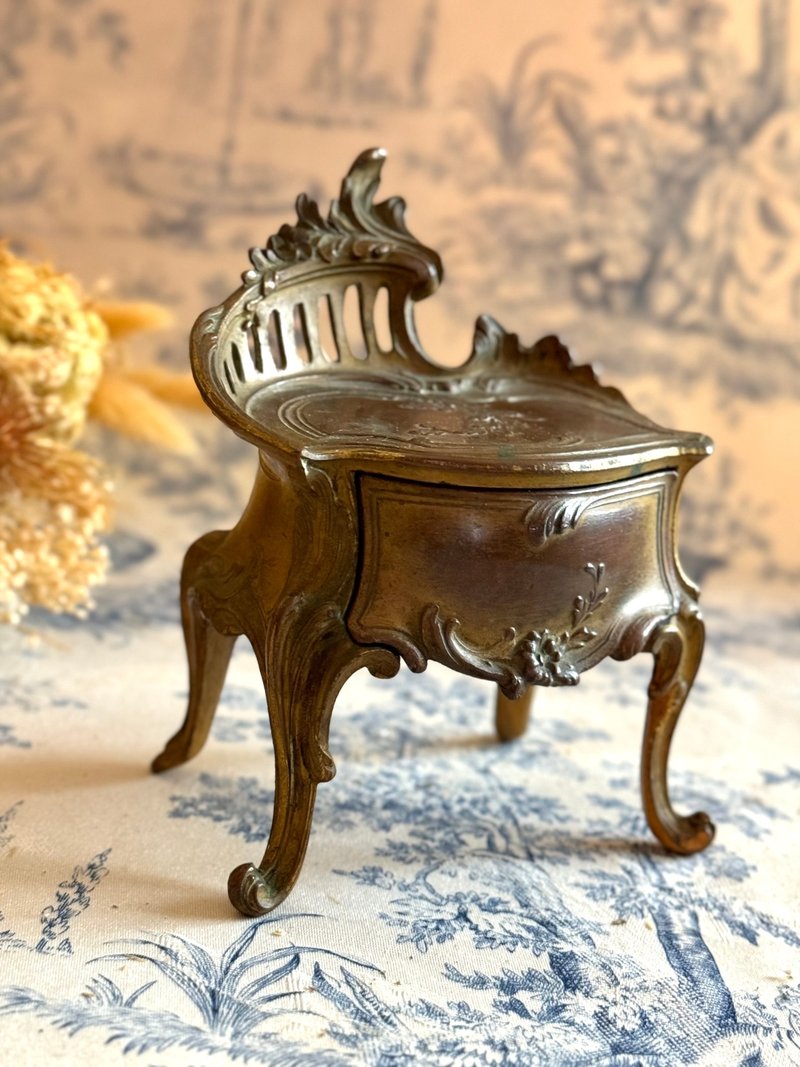 French Antique Bronze Jewelry box - กล่องเก็บของ - โลหะ 