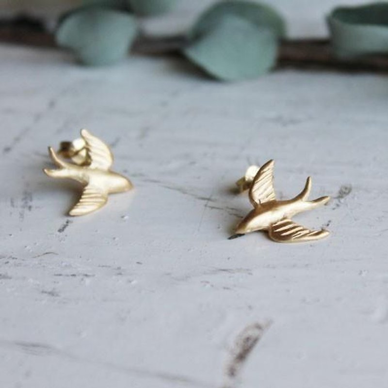 燕子耳針耳環 - 耳環/耳夾 - 其他金屬 金色