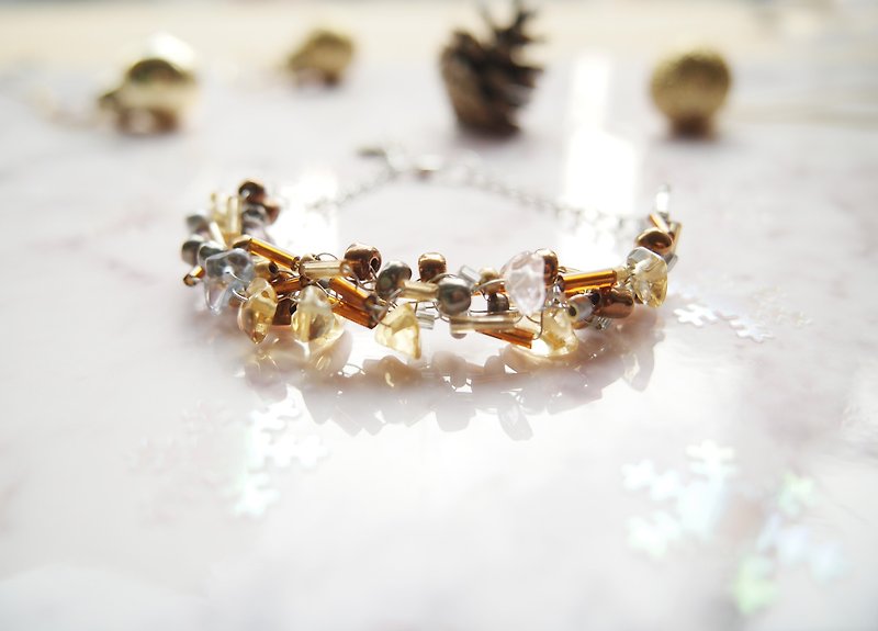 Custom made bracelet with silver and gold beads and gemstones BUB020 - สร้อยข้อมือ - โลหะ สีทอง