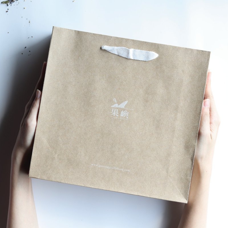 [Additional purchases] Guoyu | Handheld Gift Bag (Large) - อื่นๆ - กระดาษ สีกากี