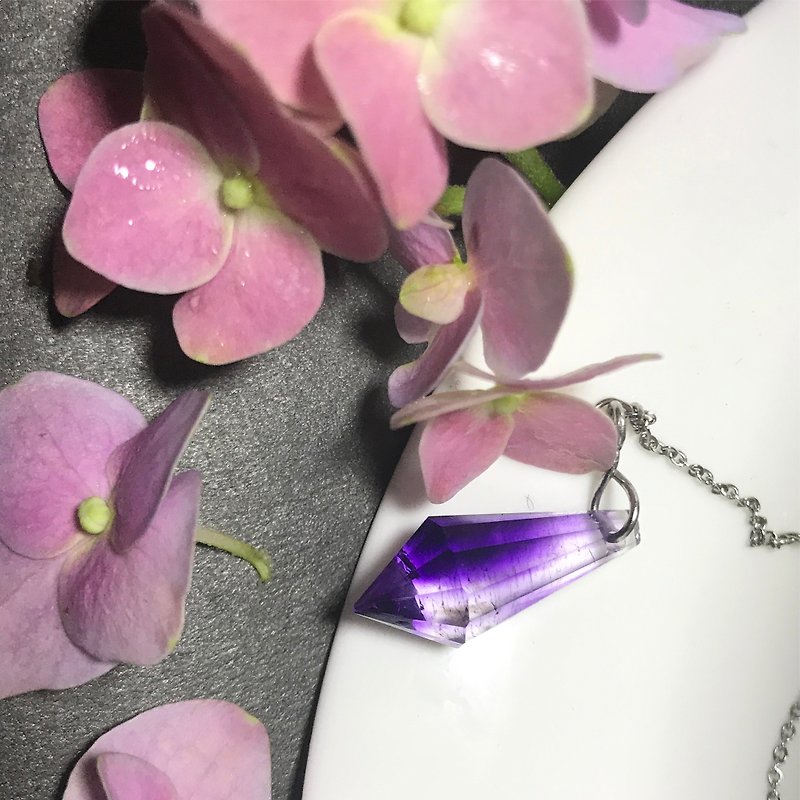 【Lost And Find】tinny size Natural Amethyst necklace - Necklaces - Gemstone Purple