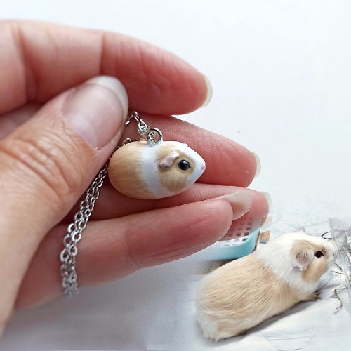 MaxiCharming custom necklace smooth guinea pig portrait from photo 寵物 送禮 天竺鼠 項鍊 生日禮物 寵物 客製化