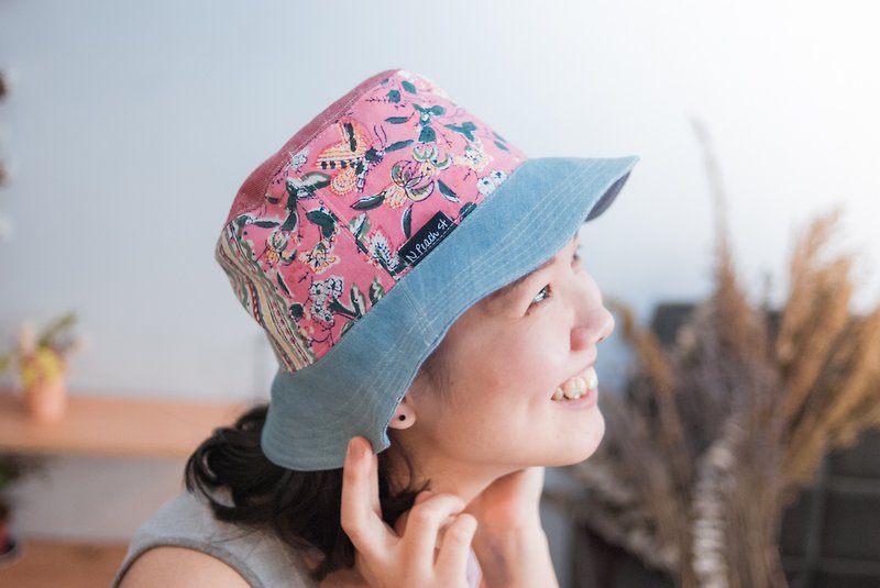 Woodcut fisherman hat - pink, denim, tannin, flower - หมวก - ผ้าฝ้าย/ผ้าลินิน สึชมพู
