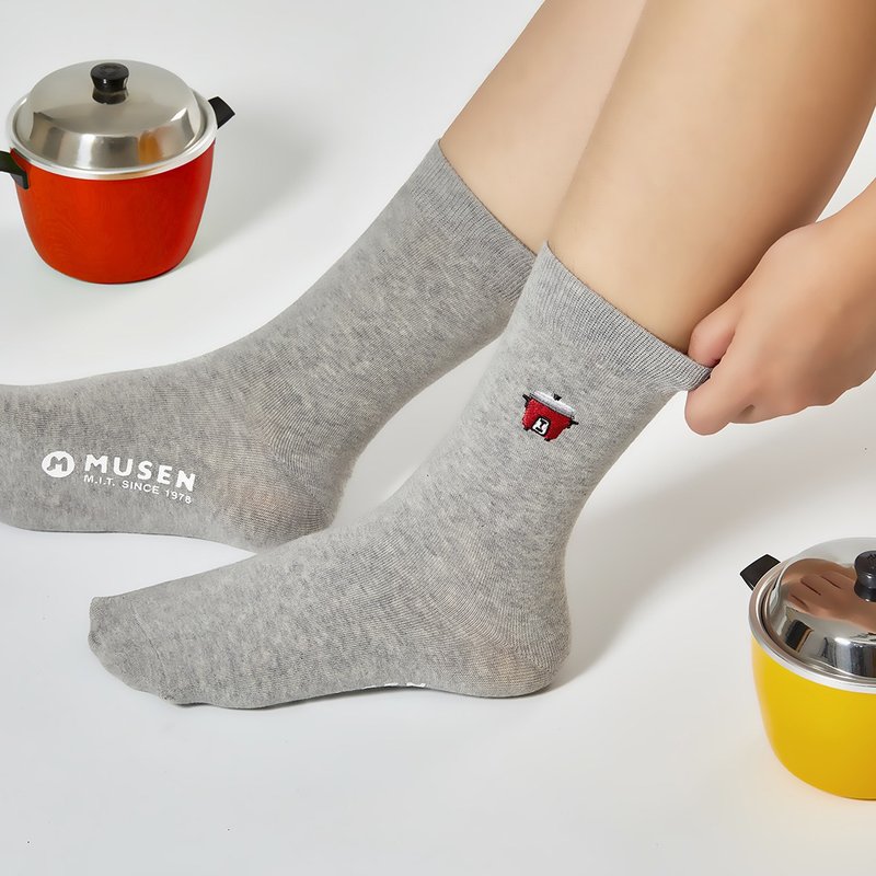 Embroidered socks-Datong electric cooker stockings|medium tube socks|same style for men and women - ถุงเท้า - ผ้าฝ้าย/ผ้าลินิน 