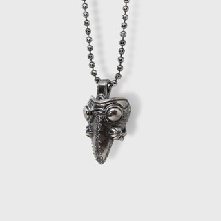 Azoth | Plague Doctor Death Mask Necklace