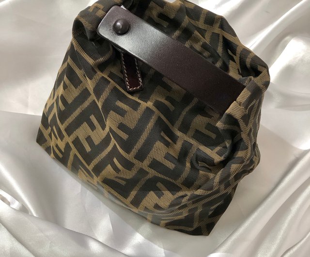 日本直送 名牌中古包 】FENDI フェンディ ズッカ ナイロン